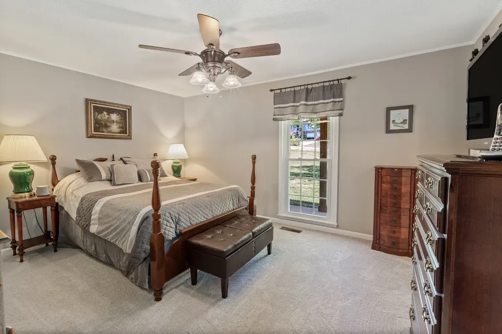 415 Centennial Avenue Lewisburg TN 37091