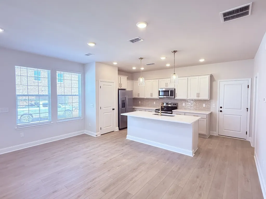 2718 Willowoak Trail Murfreesboro TN 37129