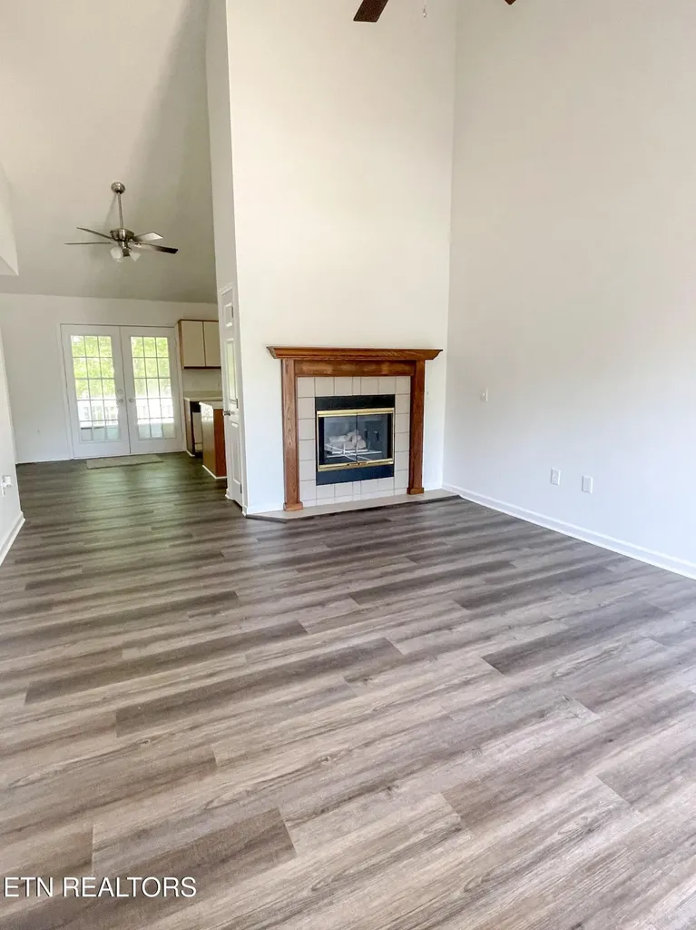 484 Riverbend Drive Crossville TN 38555