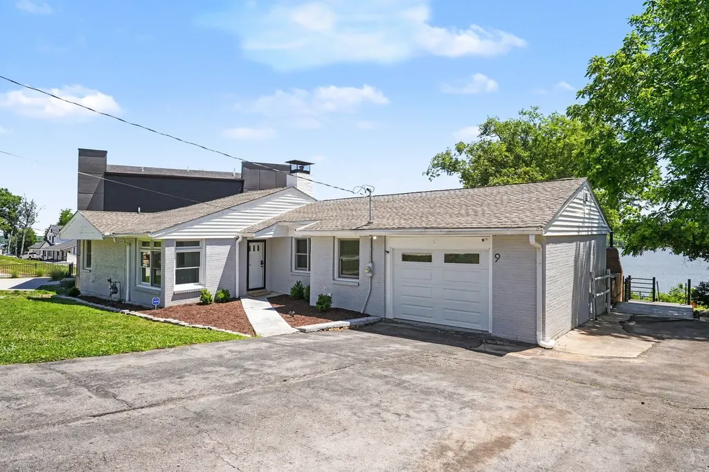9 Jones Circle Old Hickory TN 37138