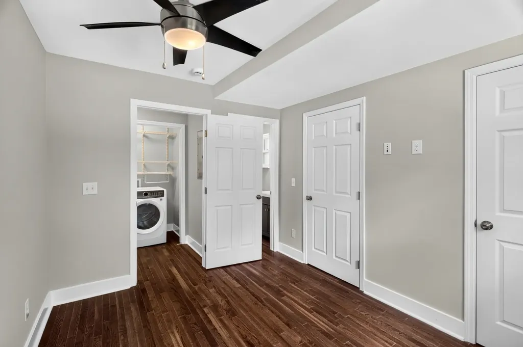 870 W Sharpe Avenue Nashville TN 37206