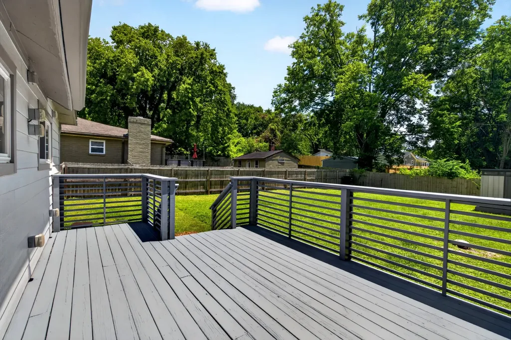 870 W Sharpe Avenue Nashville TN 37206