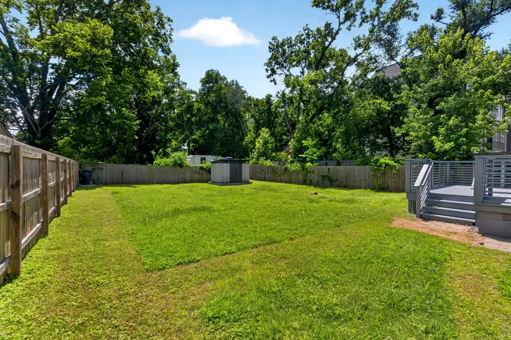 870 W Sharpe Avenue Nashville TN 37206