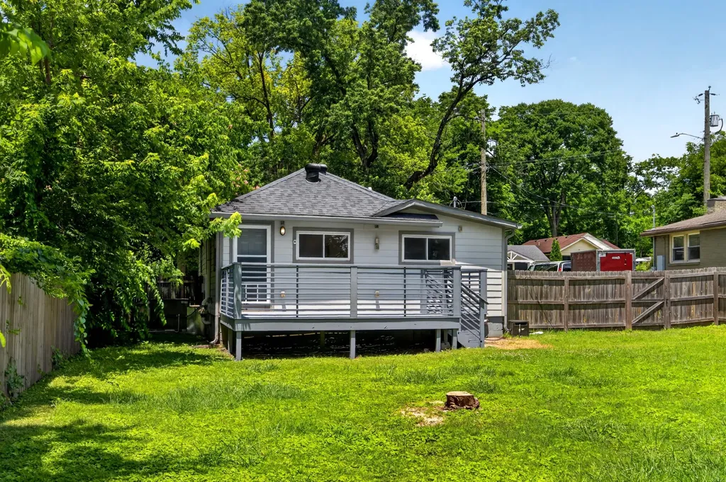 870 W Sharpe Avenue Nashville TN 37206