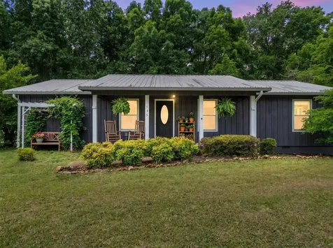 135 Briarwood Court Estill Springs TN 37330