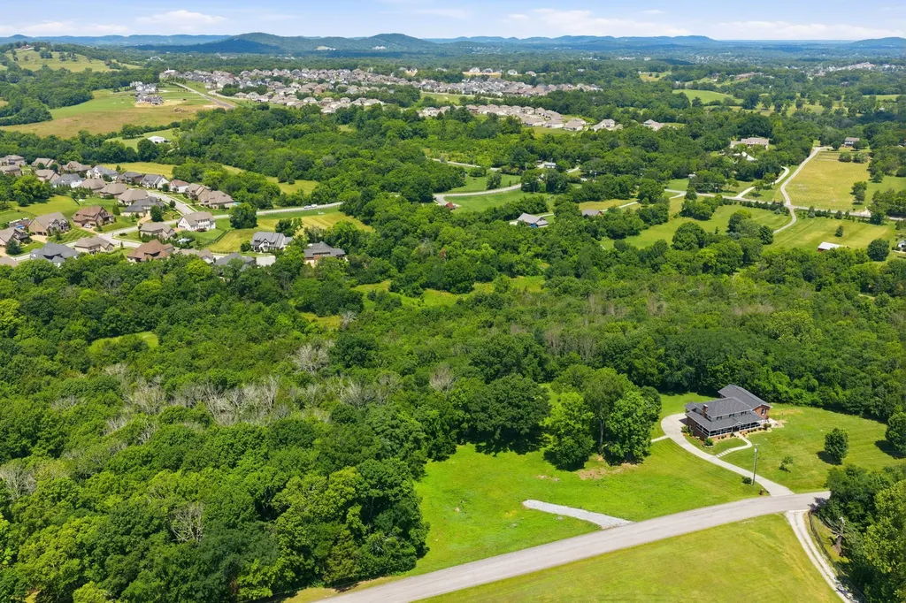 2015 Artesian Drive Nolensville TN 37135