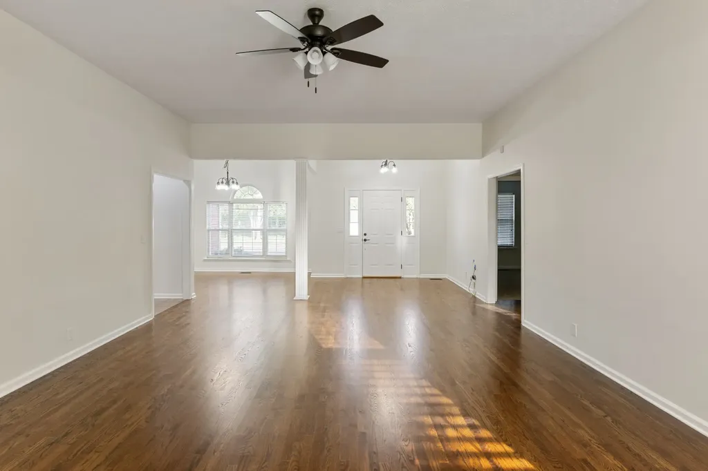 101 Chertsey Court Murfreesboro TN 37127