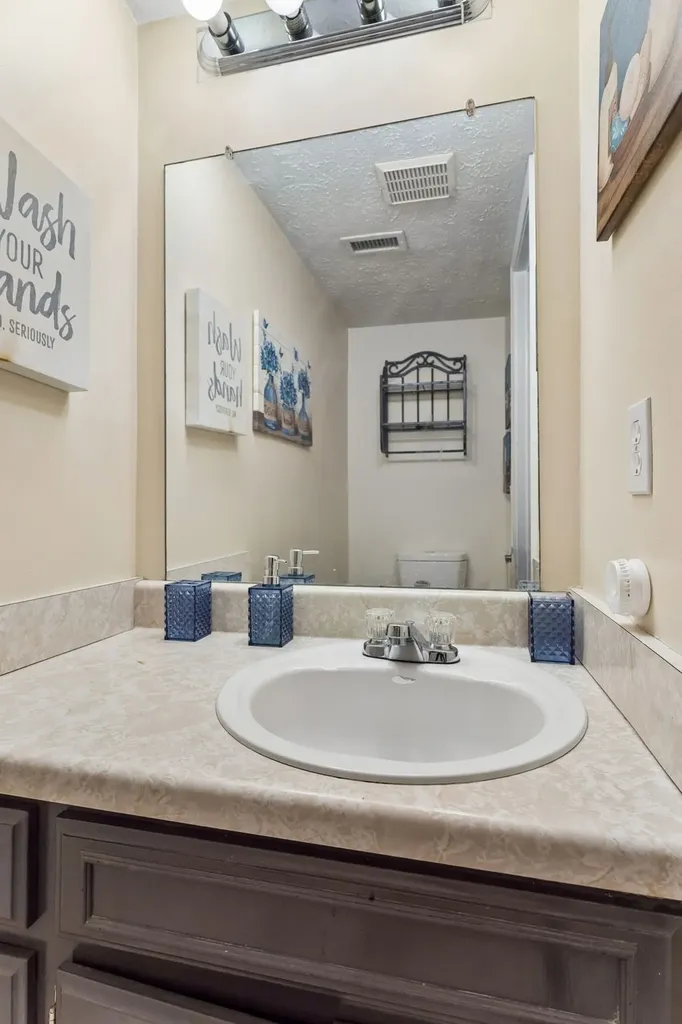702 Enon Springs Road, W Smyrna TN 37167