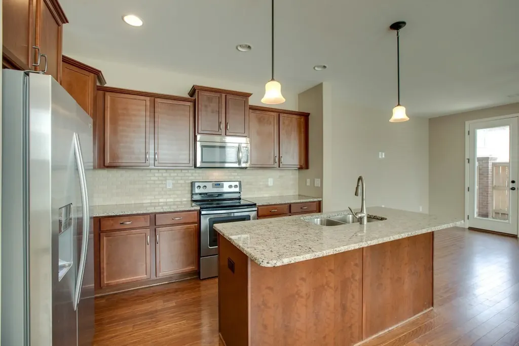 1966 Newark Lane Thompsons Station TN 37179
