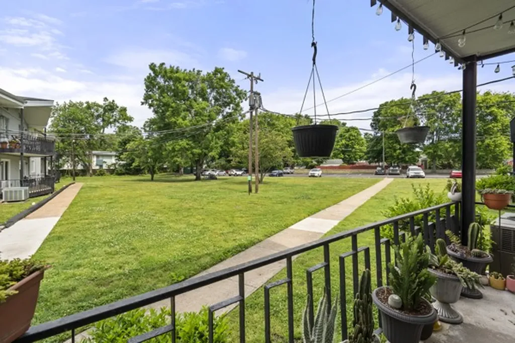 613 Hillsboro Road Franklin TN 37064