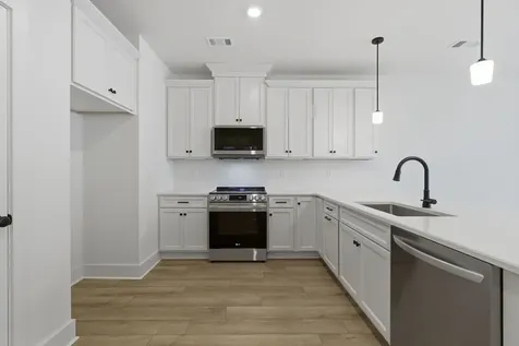 6048 Mill Tree Drive Nashville TN 37221