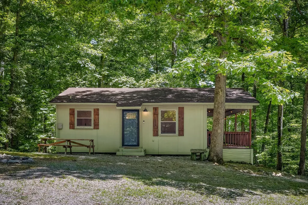 475 Timberlake Drive Smithville TN 37166