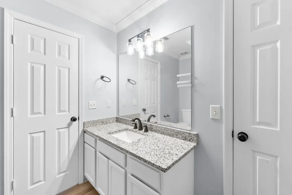 902 Tom Hailey Boulevard La Vergne TN 37086