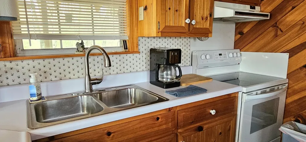 6870 Tennessee 360 Tellico Plains TN 37385