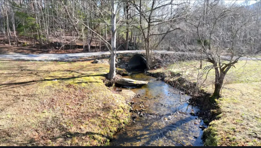 248 Lower Smithfield Road Tellico Plains TN 37385