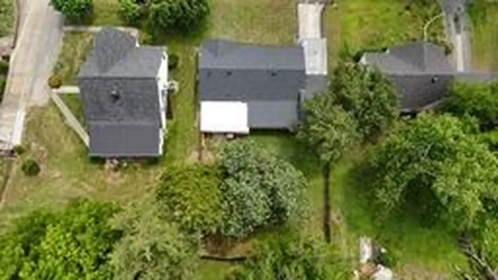 707 Jefferson Ave, E Carthage TN 37030