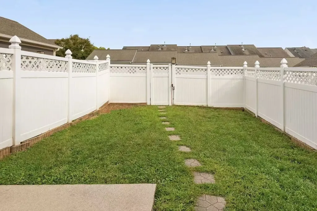 8258 Persia Way Nashville TN 37211