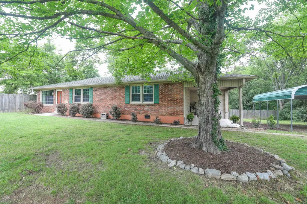 412 Williams Avenue Madison TN 37115