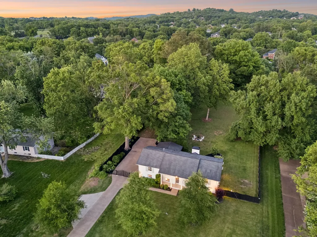 720 Shenandoah Drive Brentwood TN 37027