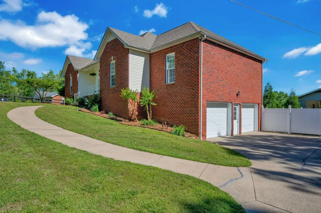 7316 Old Nashville Road Fairview TN 37062