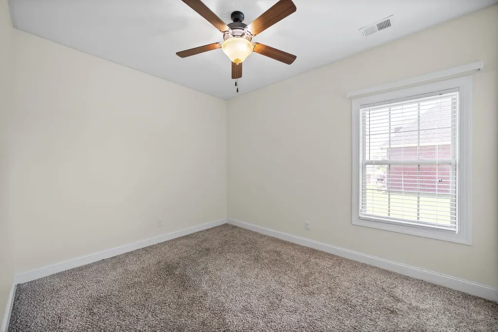 7666 Knobdate Road Smyrna TN 37167