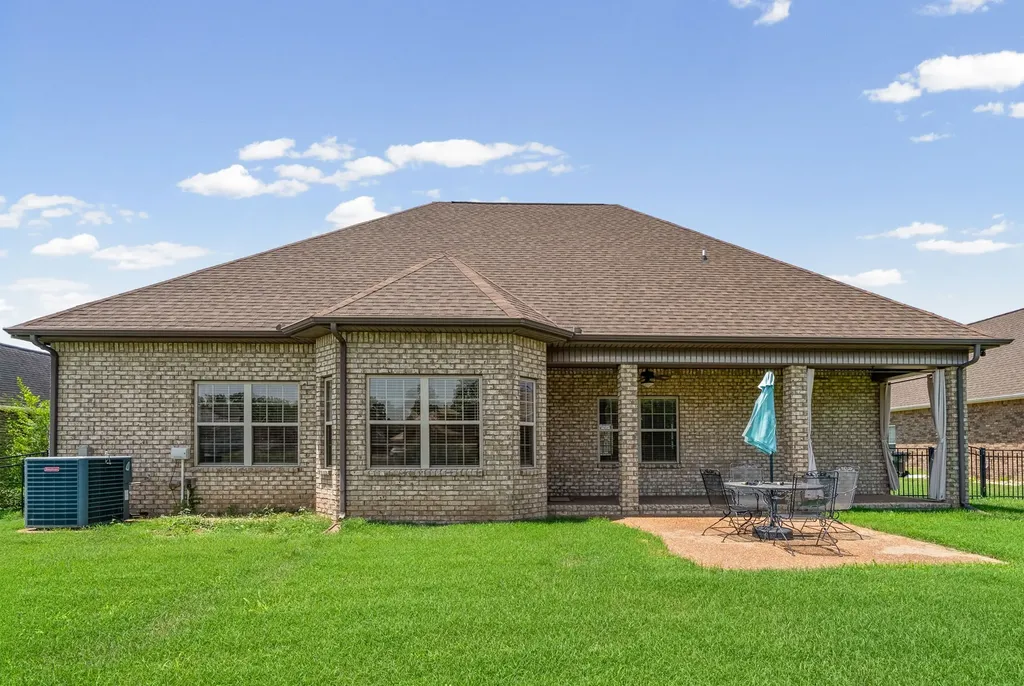 7666 Knobdate Road Smyrna TN 37167