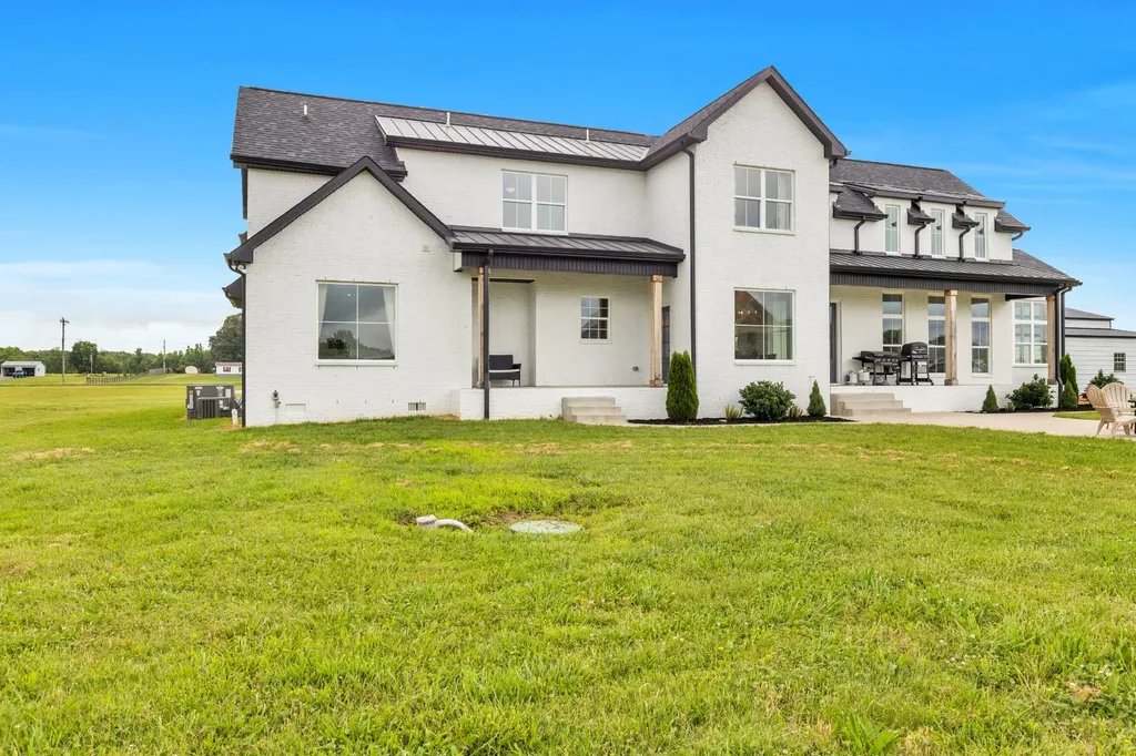 5915 Lakeview Road Springfield TN 37172