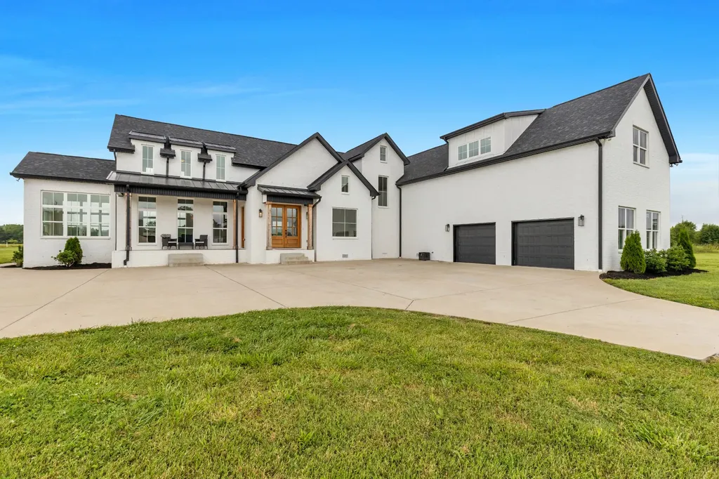 5915 Lakeview Road Springfield TN 37172