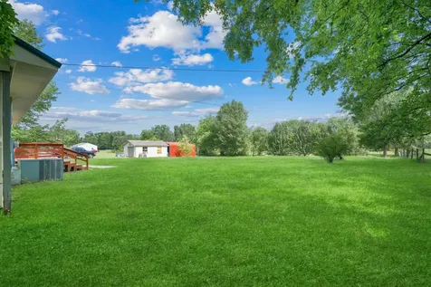 284 Watts Road New Johnsonville TN 37134
