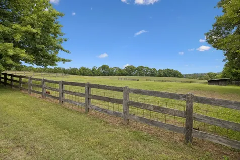 4929 Snow Creek Road Santa Fe TN 38482