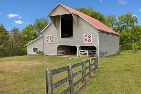 4929 Snow Creek Road Santa Fe TN 38482