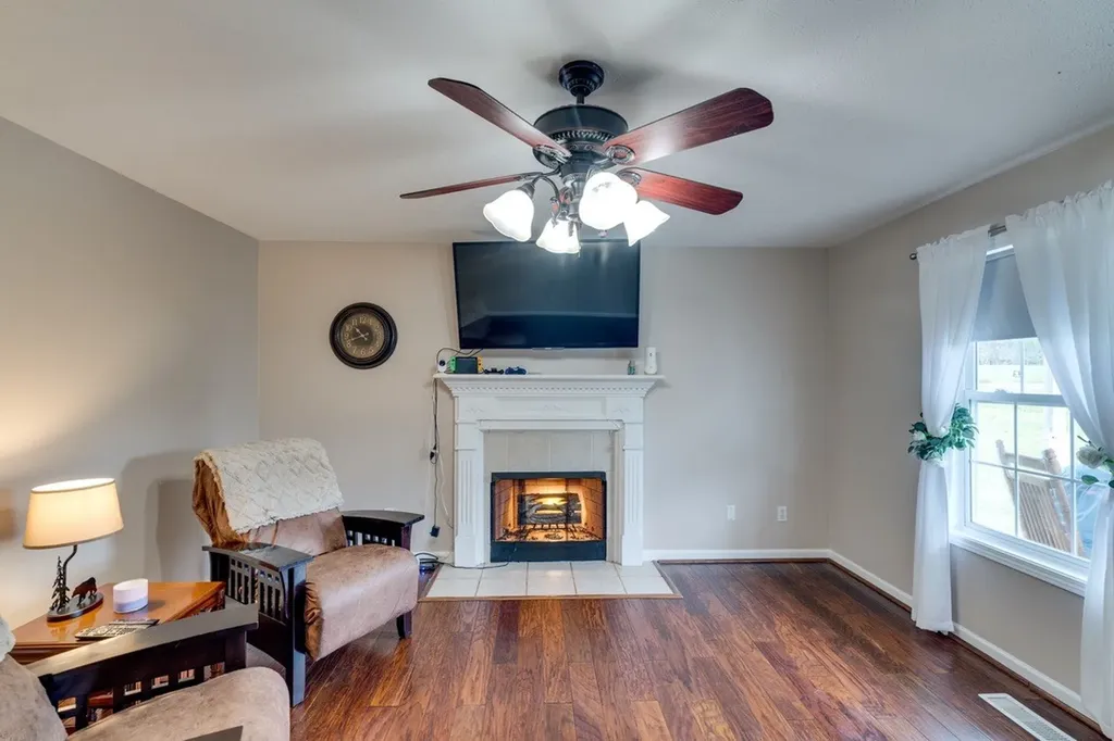 365 Corinth Road Portland TN 37148