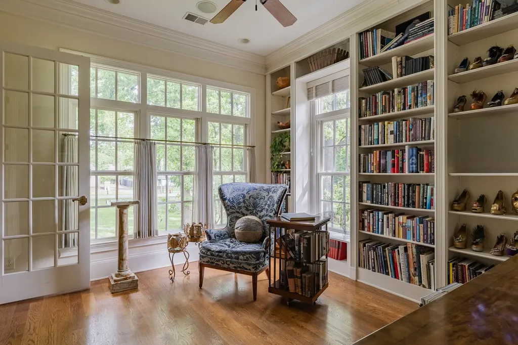 6108 Robin Hill Road Nashville TN 37205