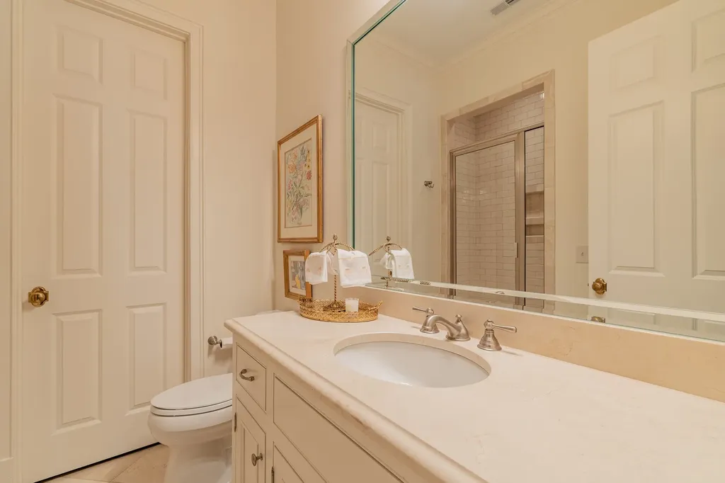 6108 Robin Hill Road Nashville TN 37205