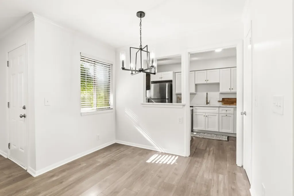 5322 Edmondson Pike Nashville TN 37211