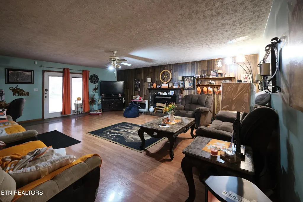 2004 Flagler Road Knoxville TN 37912