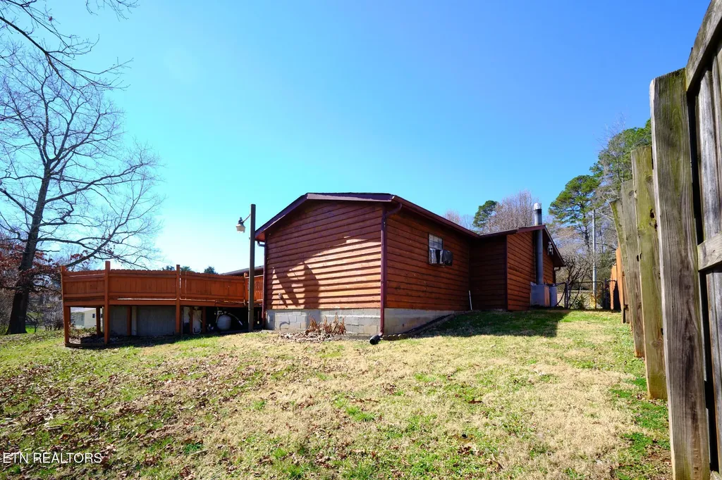 2004 Flagler Road Knoxville TN 37912