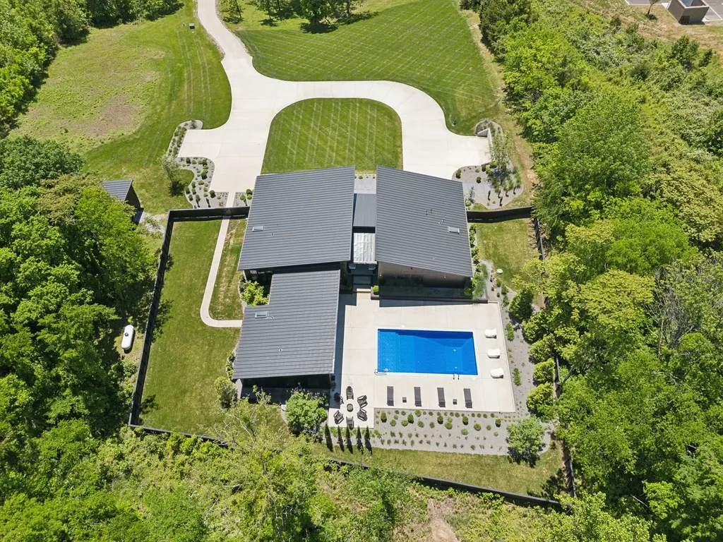 4160 Clovercroft Road Franklin TN 37067