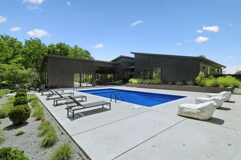 4160 Clovercroft Road Franklin TN 37067