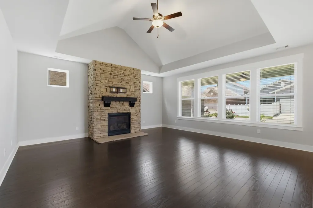 1601 Drakes Creek Road Hendersonville TN 37075