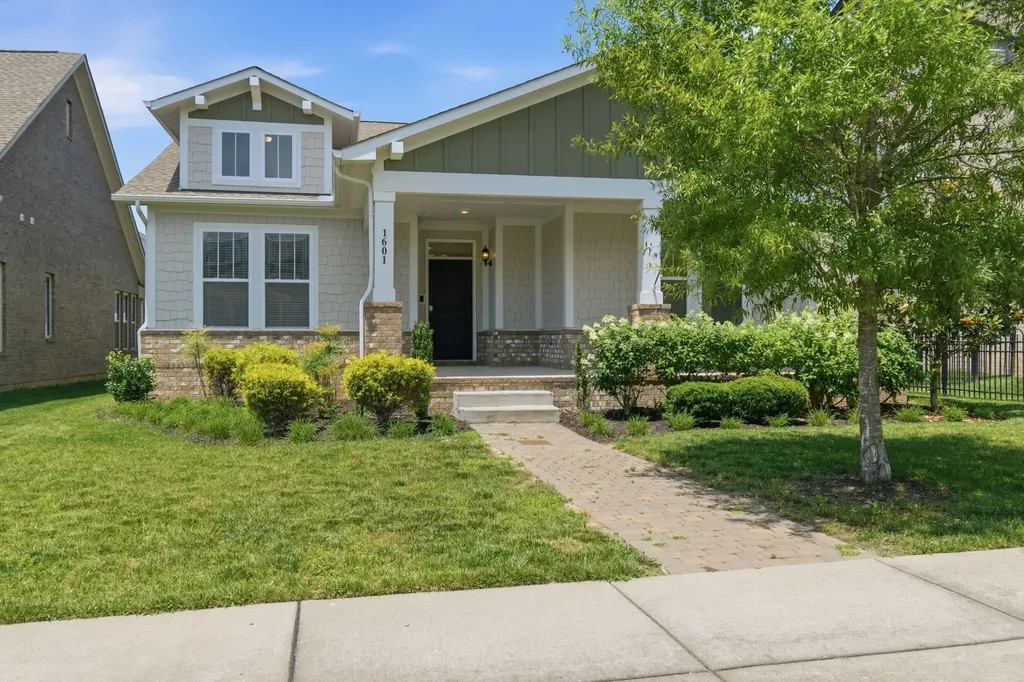1601 Drakes Creek Road Hendersonville TN 37075