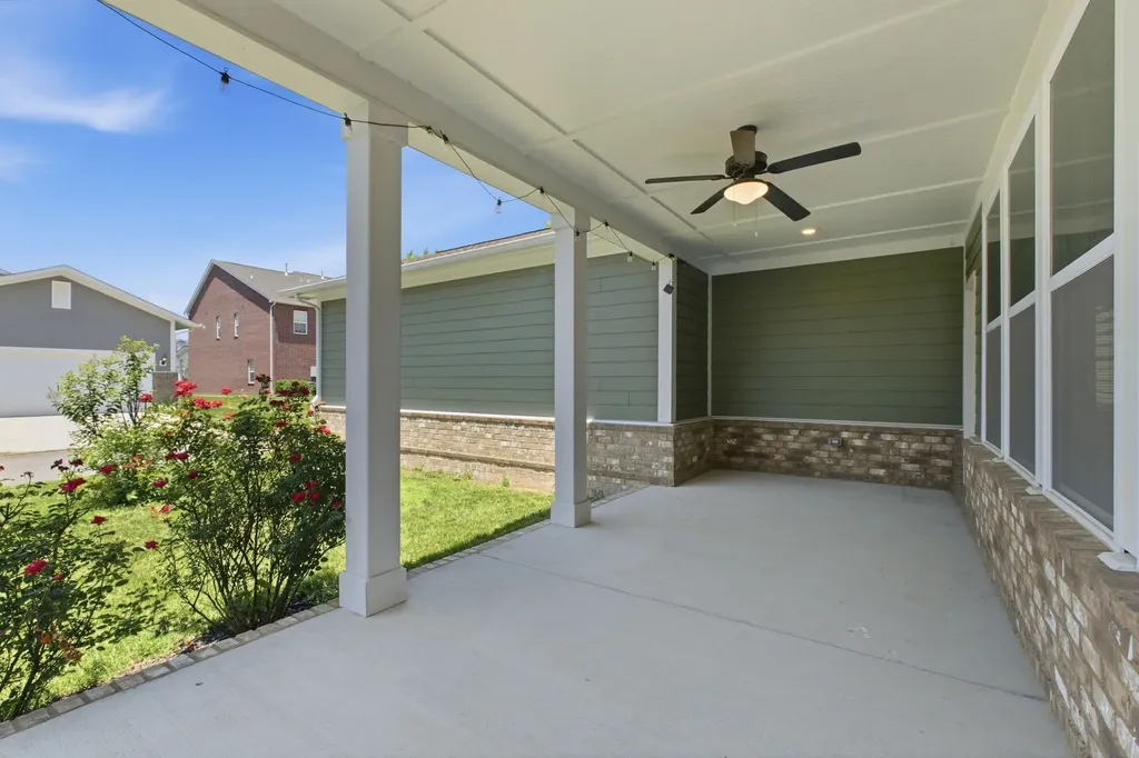 1601 Drakes Creek Road Hendersonville TN 37075