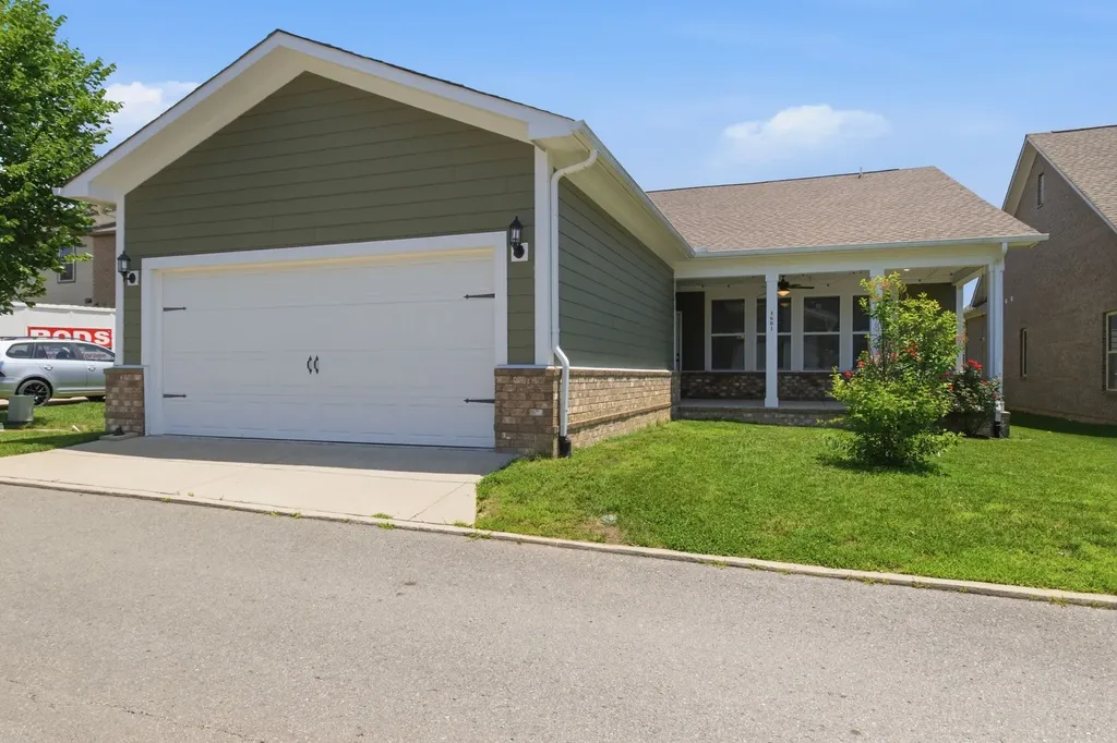 1601 Drakes Creek Road Hendersonville TN 37075