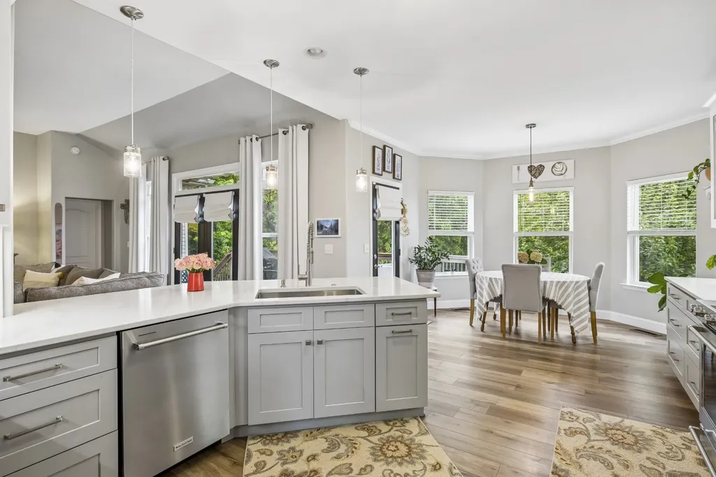 940 Century Oak Drive Nashville TN 37211