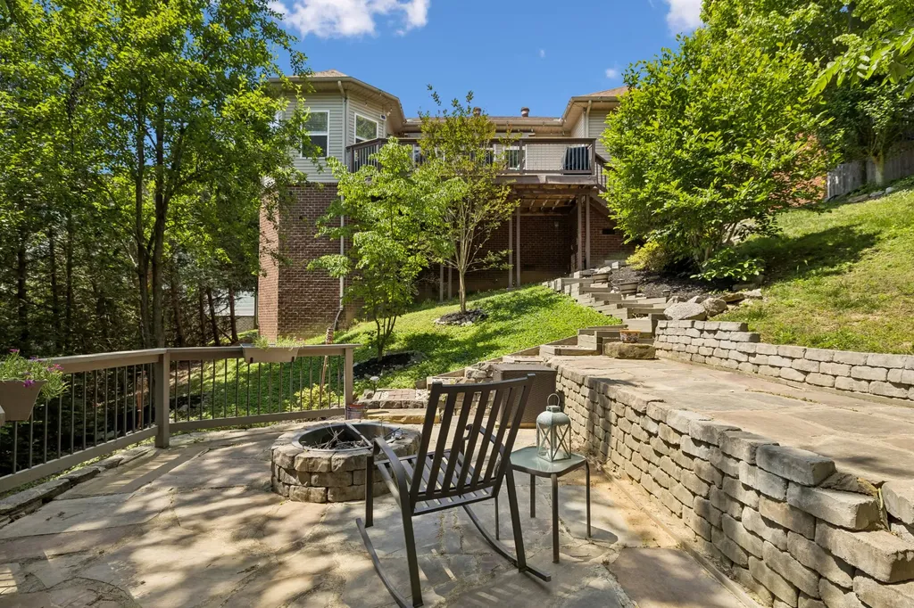 940 Century Oak Drive Nashville TN 37211