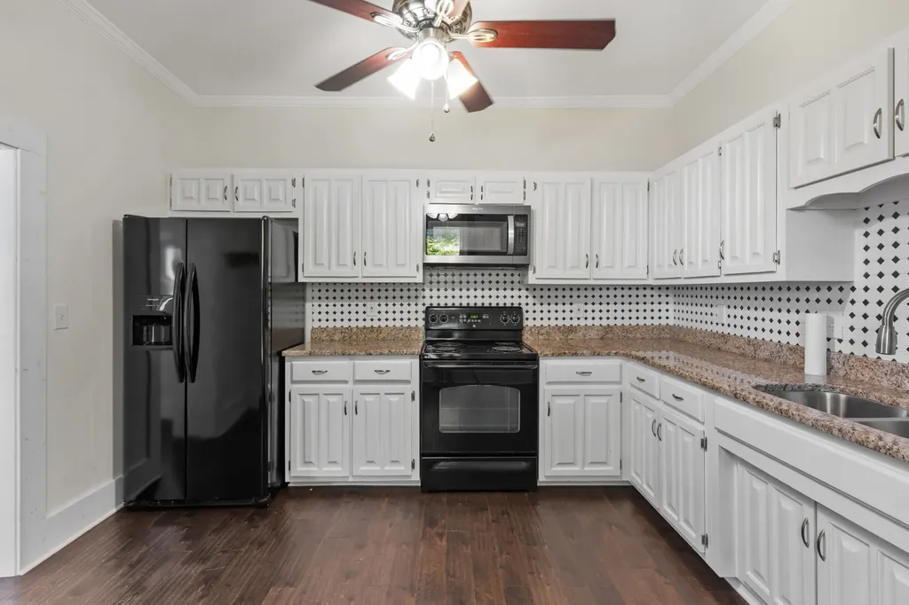 610 E Main Street Watertown TN 37184