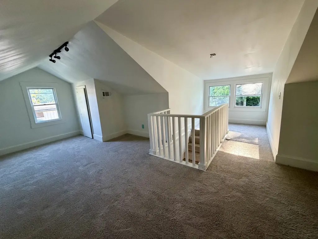 1602 Columbia Avenue Columbia TN 38401