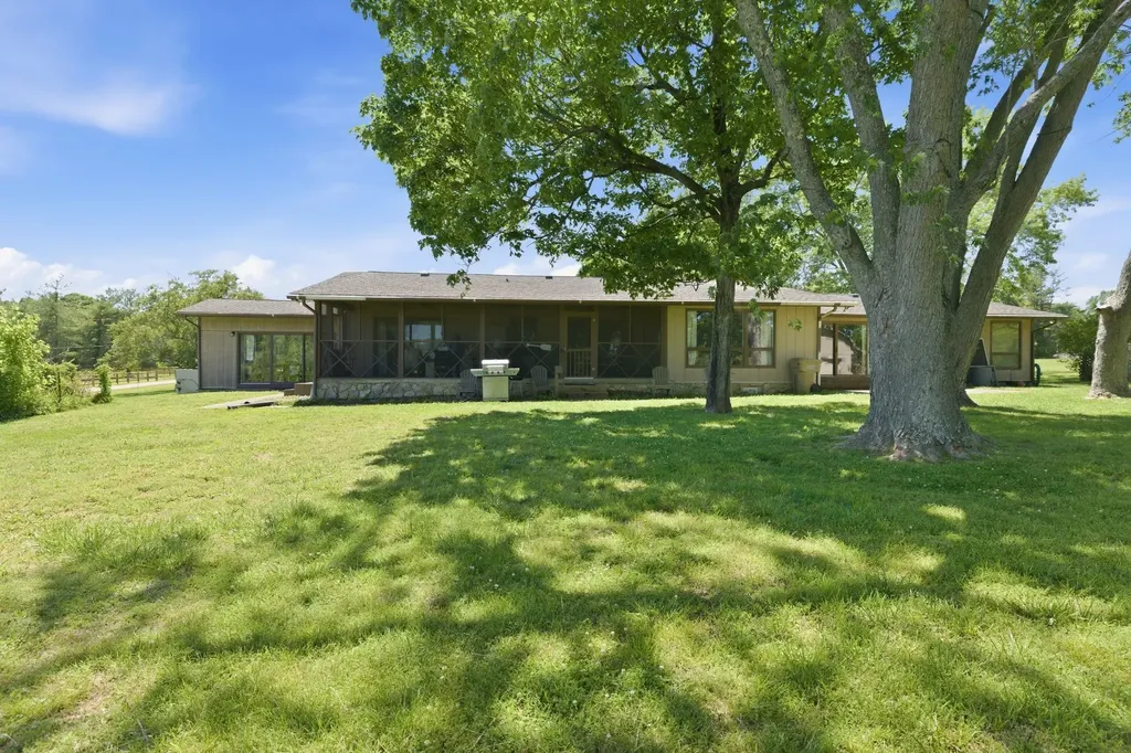 1020 Bunker Hill Drive Arrington TN 37014