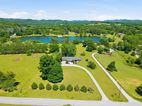 1020 Bunker Hill Drive Arrington TN 37014