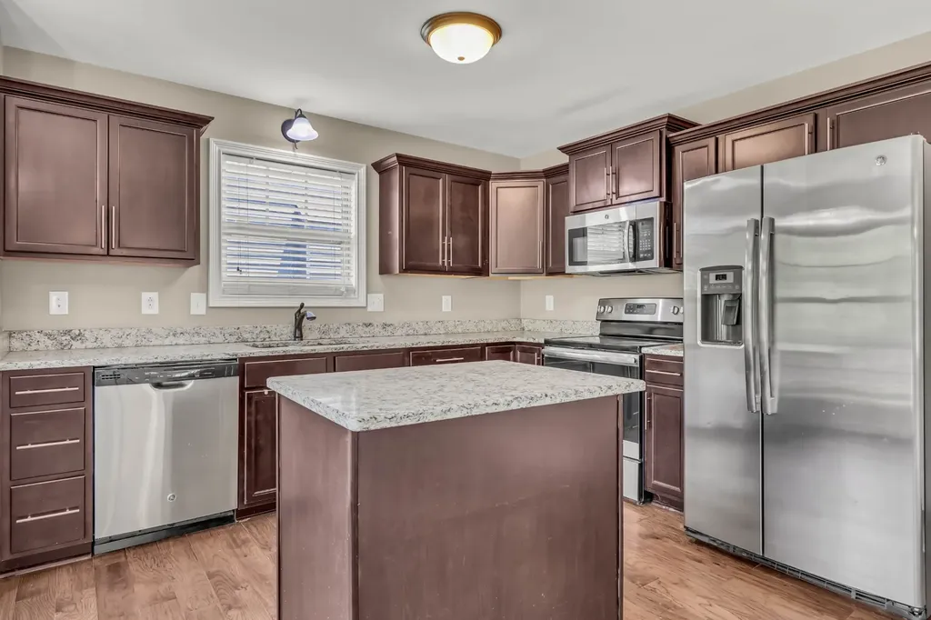 1017 Sunrise Drive Clarksville TN 37042